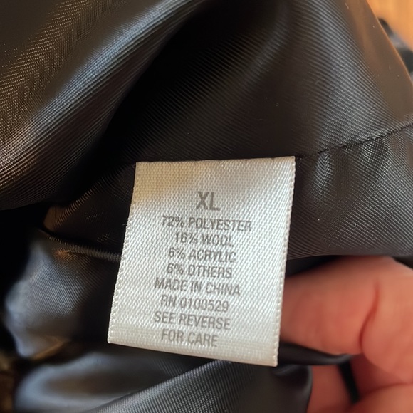 Black and gray houndstooth pea coat - Picture 6 of 10